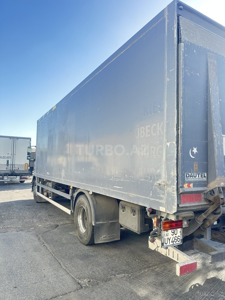 Mercedes Axor 1824