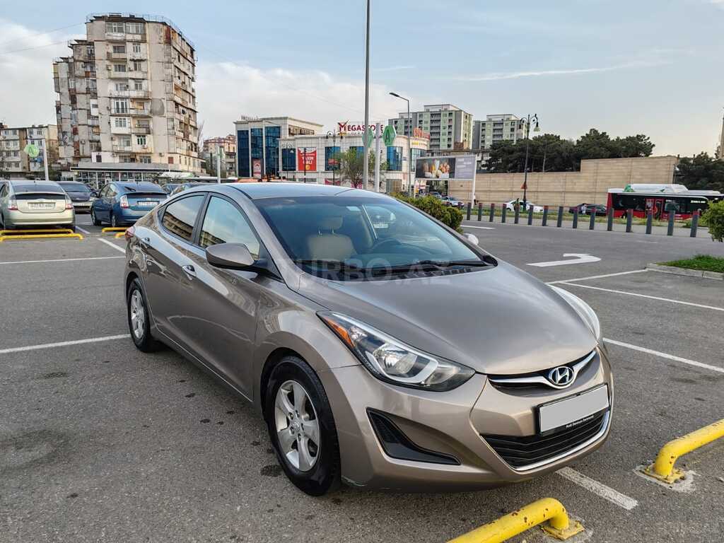 Hyundai Elantra