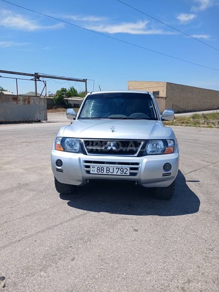 Mitsubishi Pajero