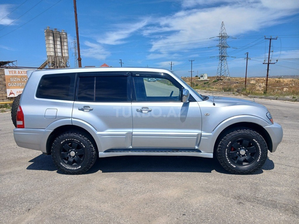 Mitsubishi Pajero
