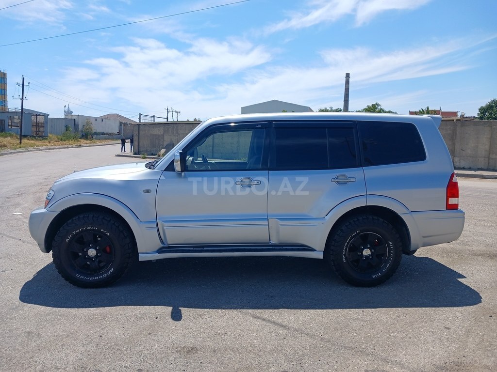 Mitsubishi Pajero