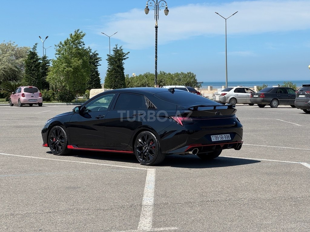 Hyundai Elantra N