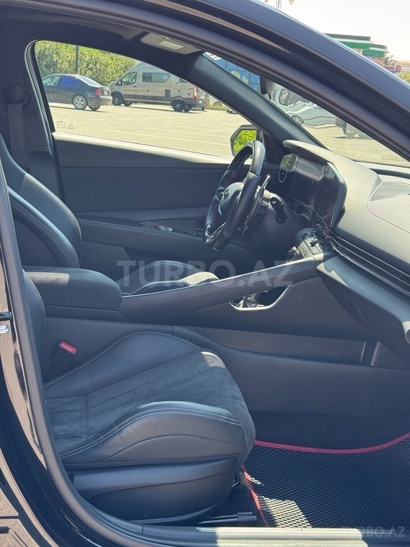 Hyundai Elantra N