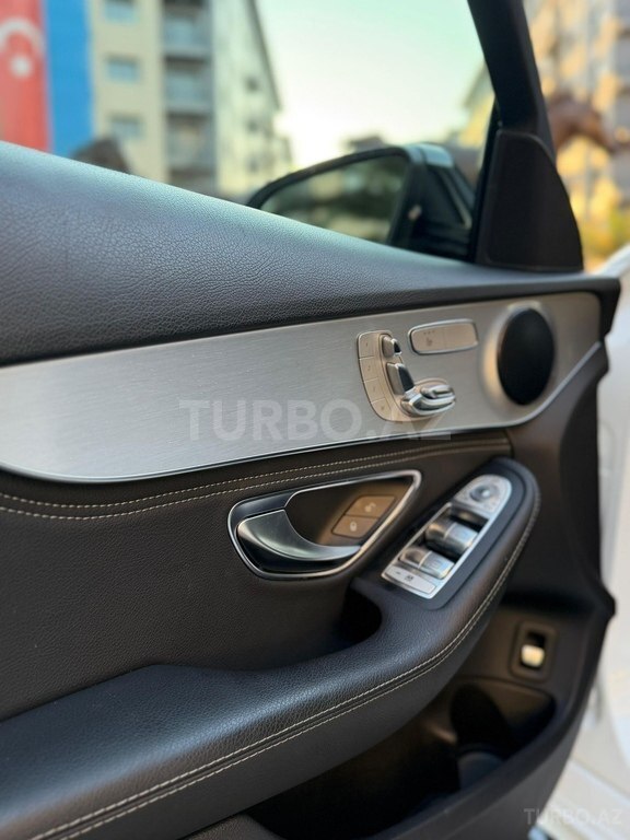 Mercedes C 300 4MATIC