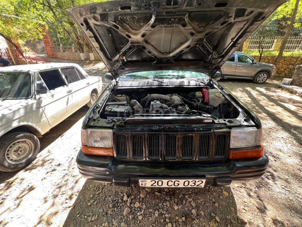 Jeep Grand Cherokee