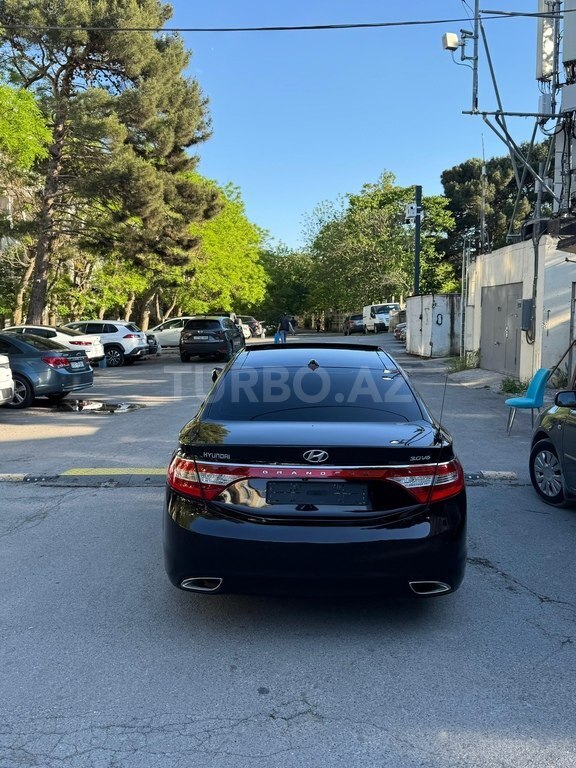 Hyundai Grandeur