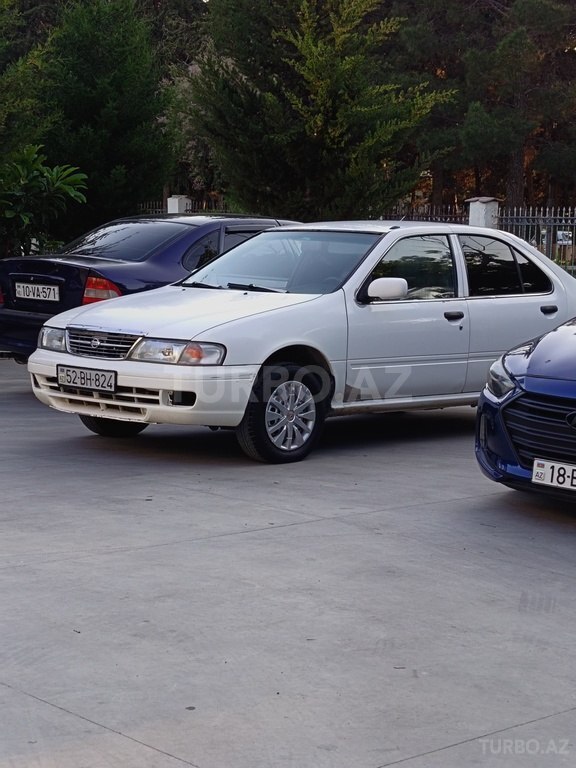 Nissan Sunny