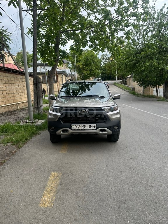 LADA (VAZ) Niva Travel