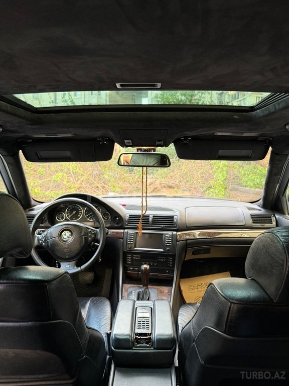 BMW 740