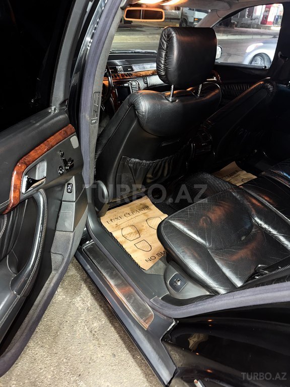 Mercedes S 500