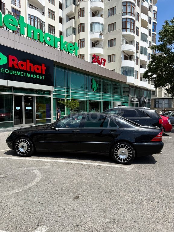 Mercedes S 500