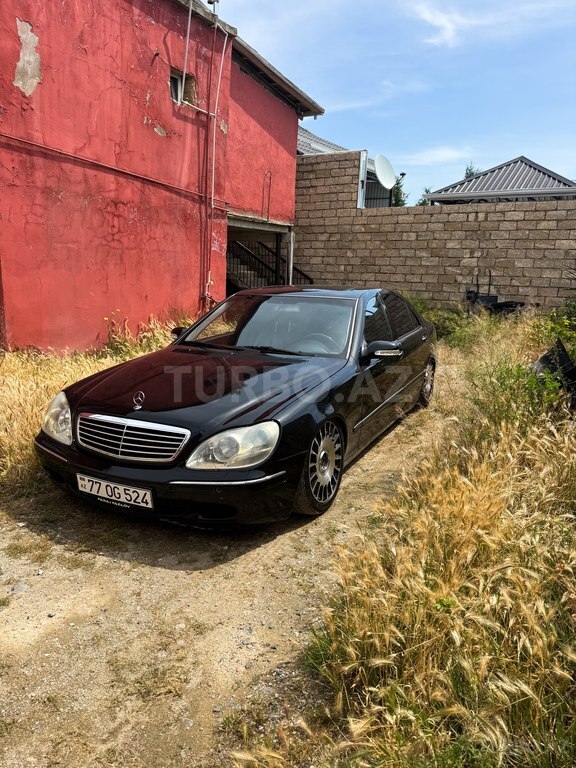 Mercedes S 500