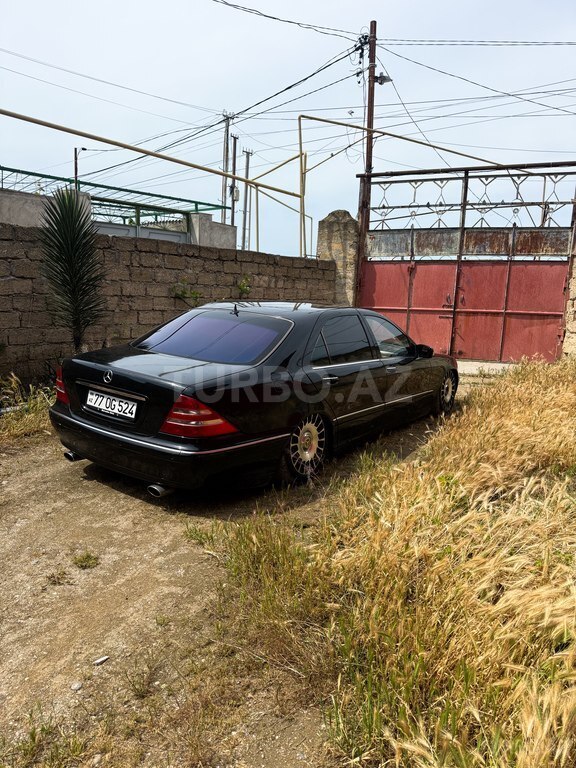 Mercedes S 500