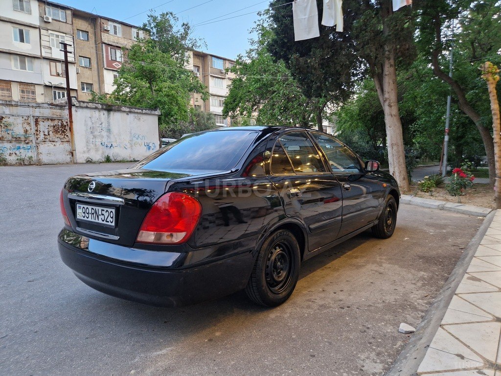 Nissan Sunny