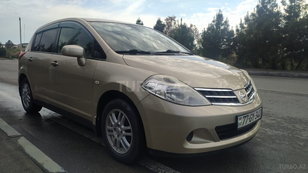 Nissan Tiida