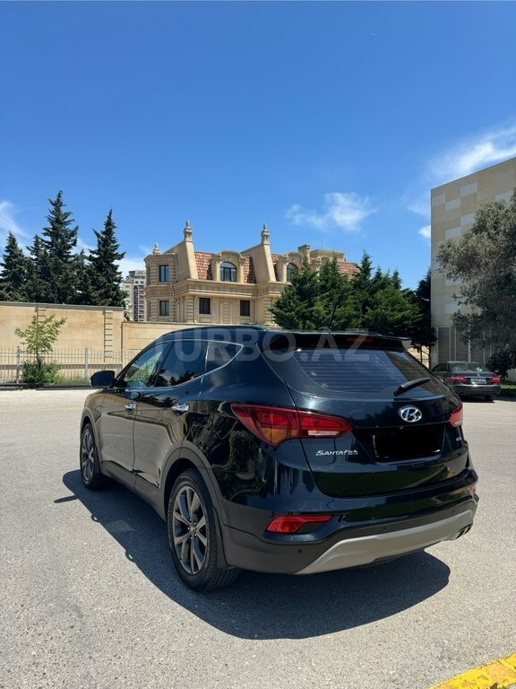 Hyundai Santa Fe