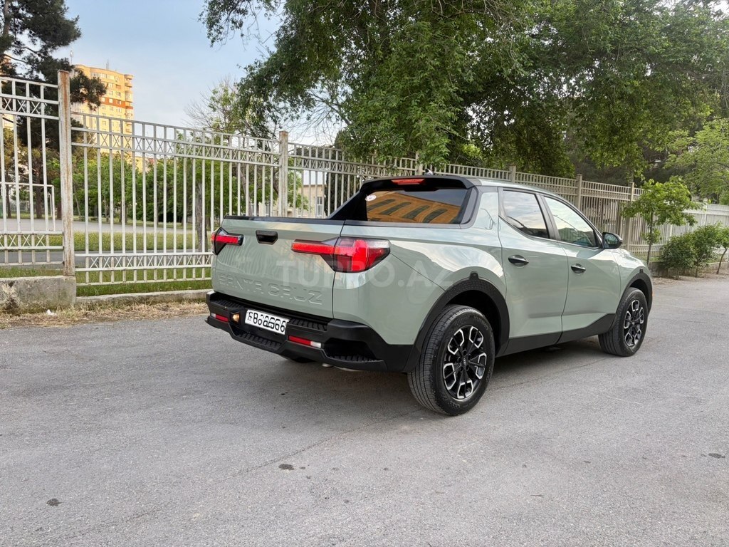 Hyundai Santa Cruz