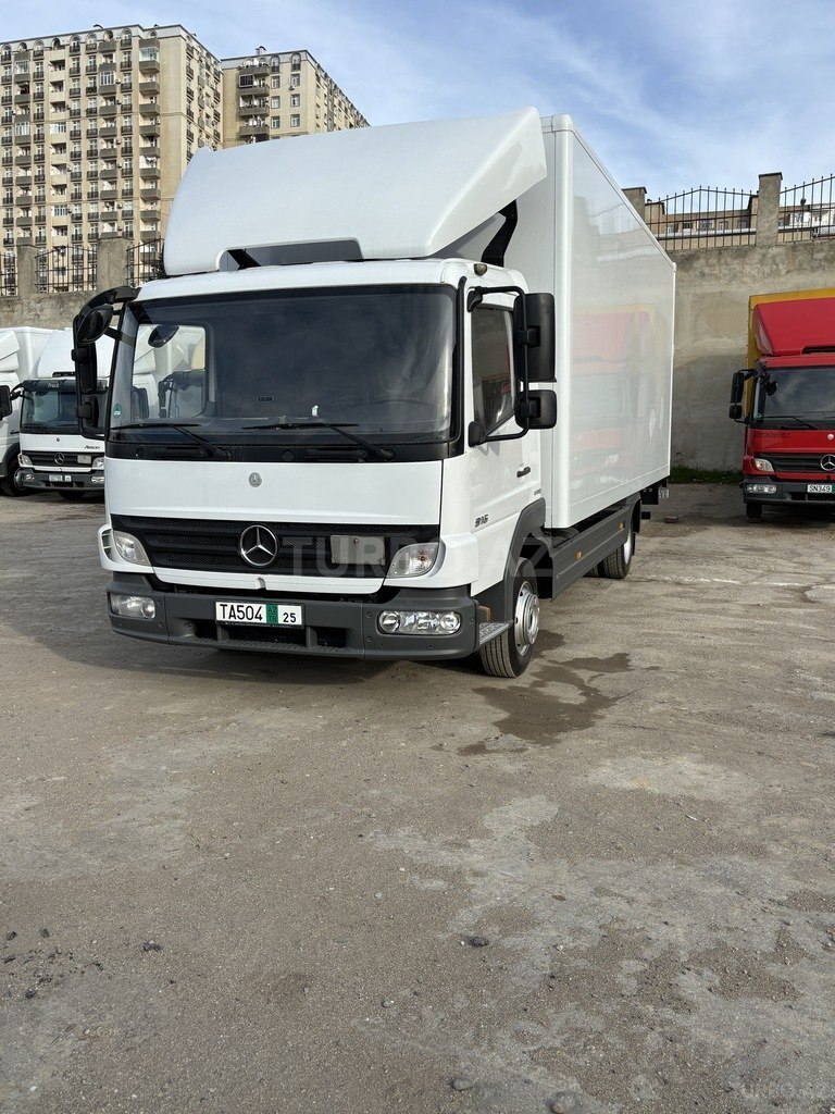 Mercedes Atego 816