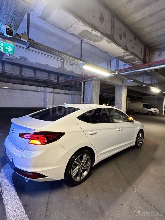 Hyundai Avante