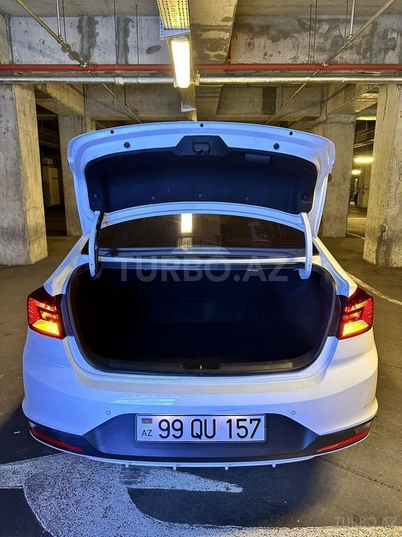 Hyundai Avante