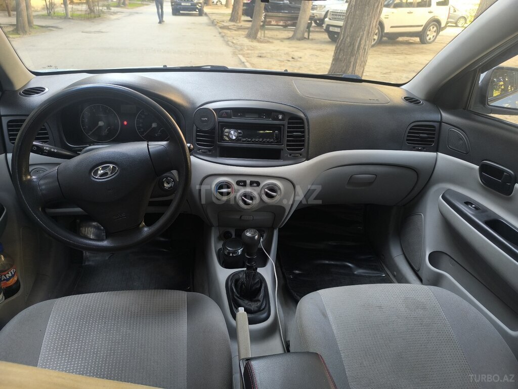 Hyundai Accent
