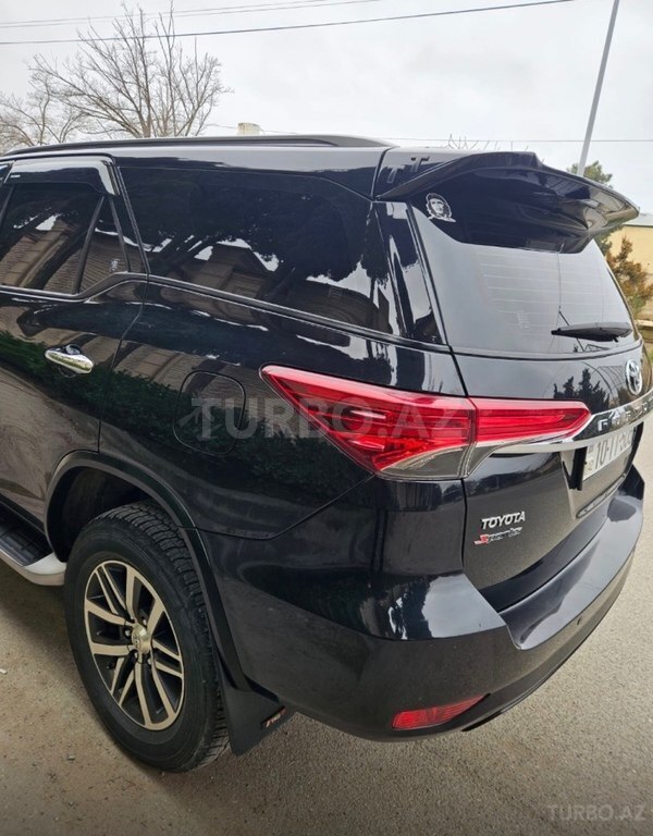Toyota Fortuner