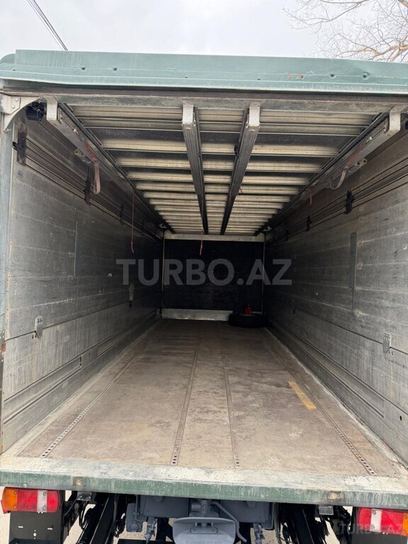 Mercedes Atego 1529