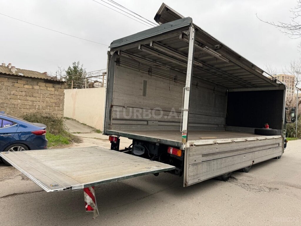 Mercedes Atego 1529
