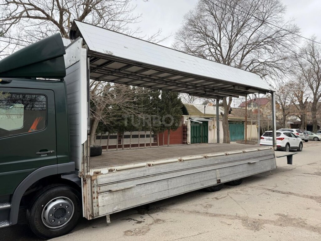 Mercedes Atego 1529
