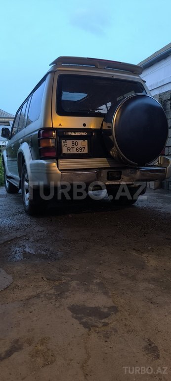 Mitsubishi Pajero