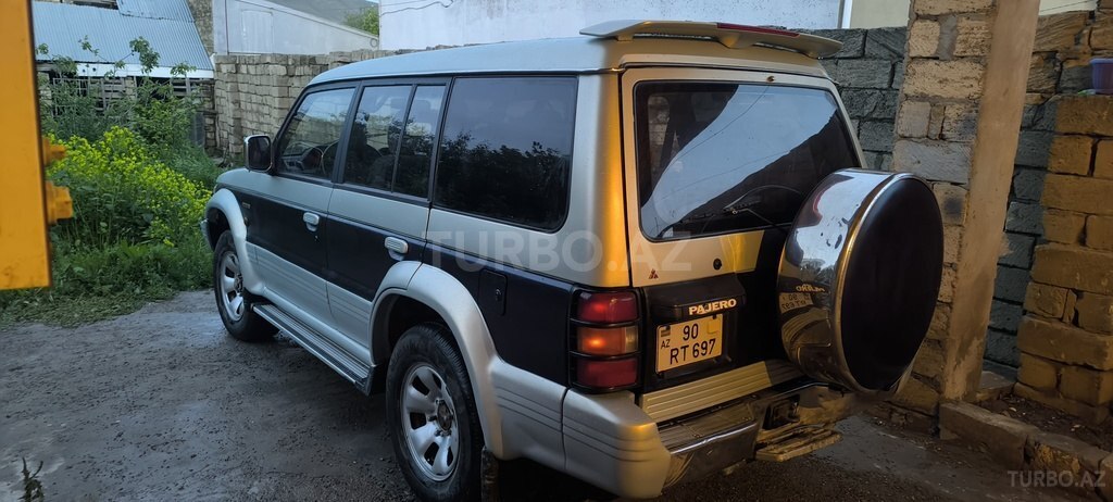 Mitsubishi Pajero