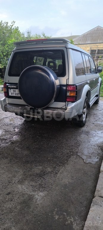 Mitsubishi Pajero