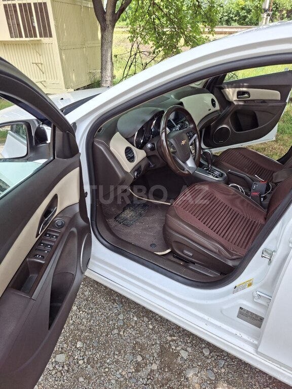Chevrolet Cruze