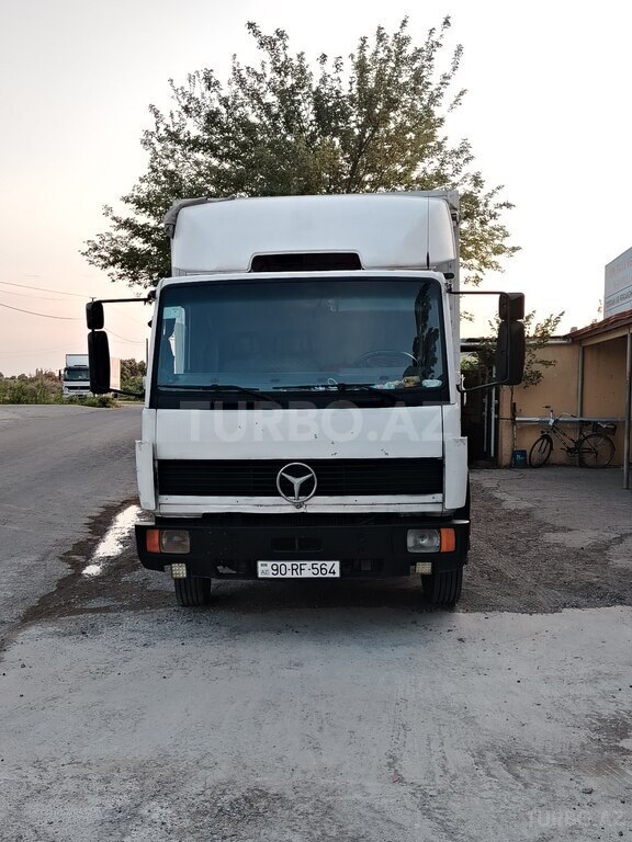 Mercedes Atego 814