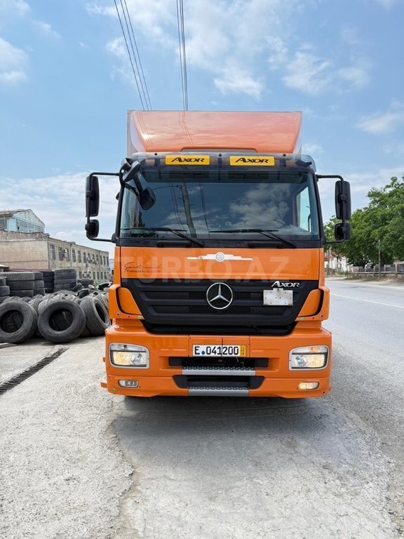 Mercedes Axor 2533