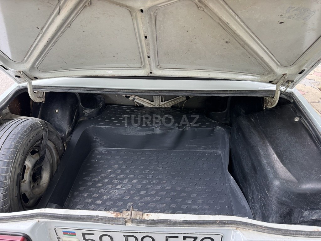 LADA (VAZ) 2107