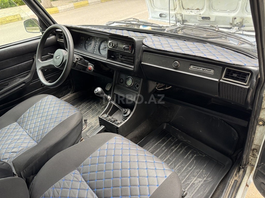 LADA (VAZ) 2107