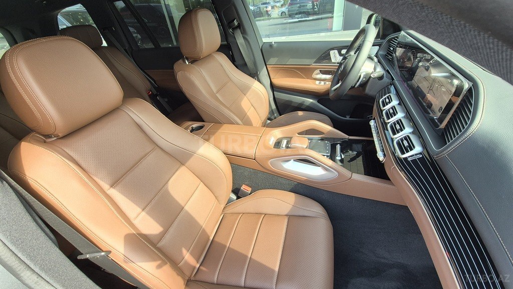 Mercedes GLS 450 4MATIC