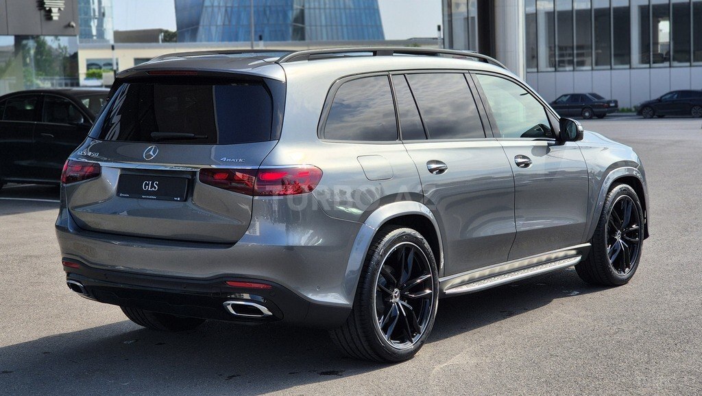 Mercedes GLS 450 4MATIC