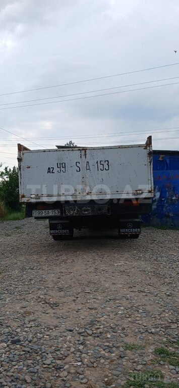 Mercedes Atego 809