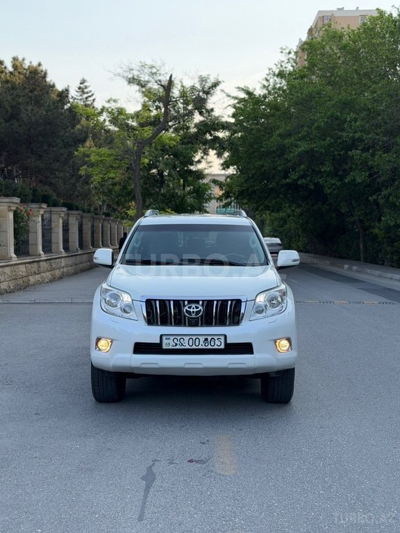 Toyota Land Cruiser Prado