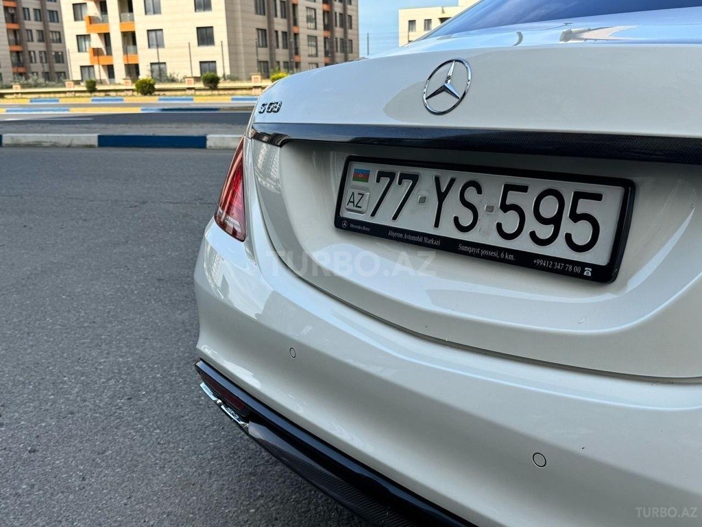 Mercedes S 63 AMG 4MATIC