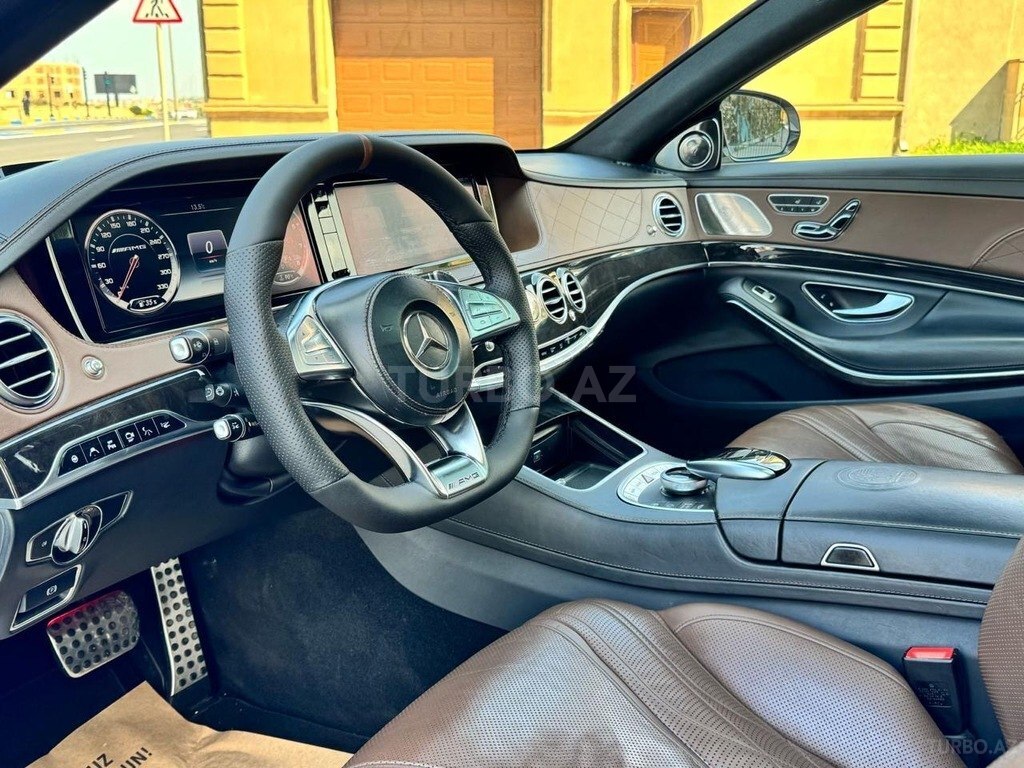 Mercedes S 63 AMG 4MATIC