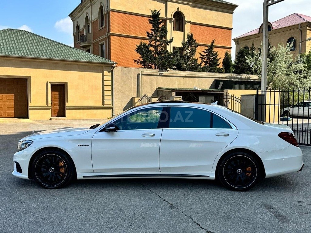 Mercedes S 63 AMG 4MATIC