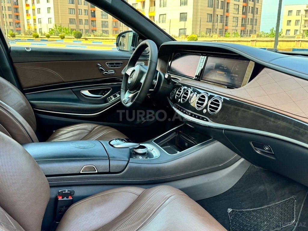 Mercedes S 63 AMG 4MATIC