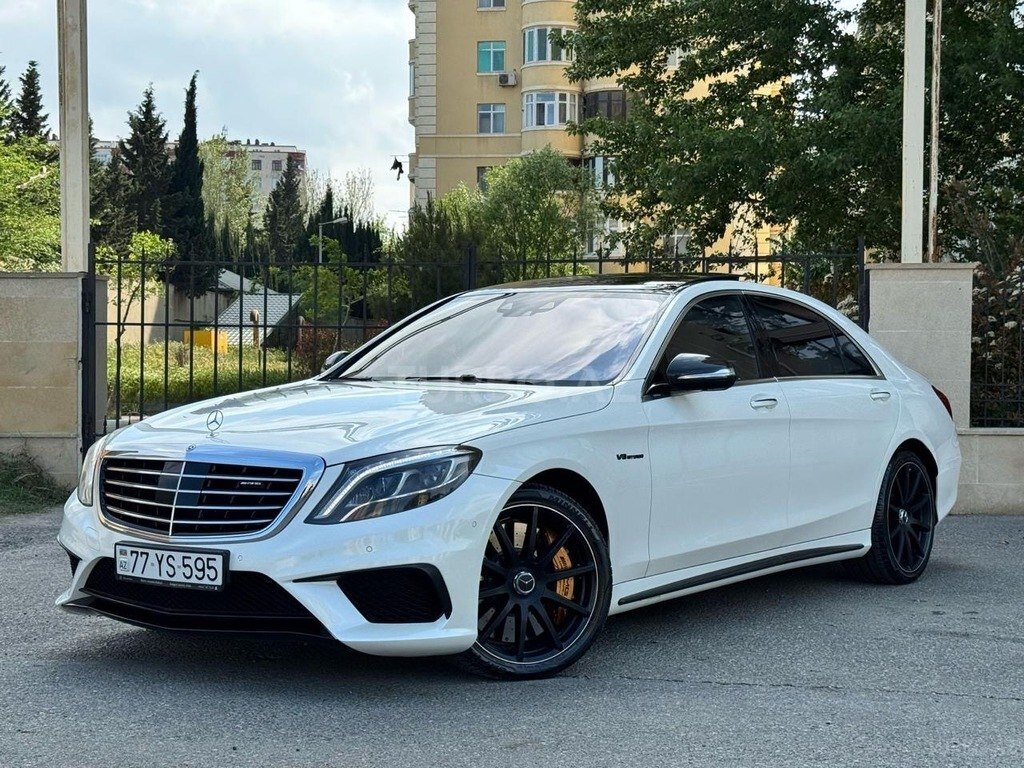 Mercedes S 63 AMG 4MATIC