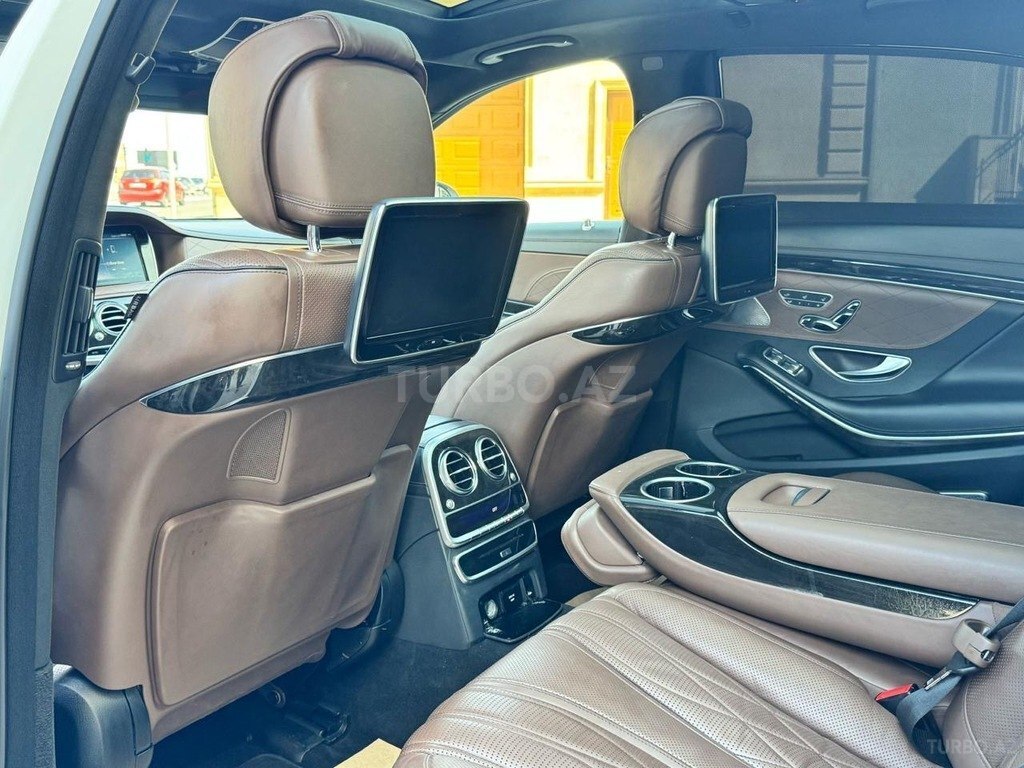 Mercedes S 63 AMG 4MATIC