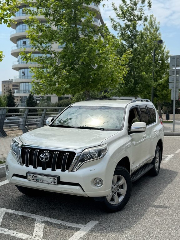 Toyota Land Cruiser Prado
