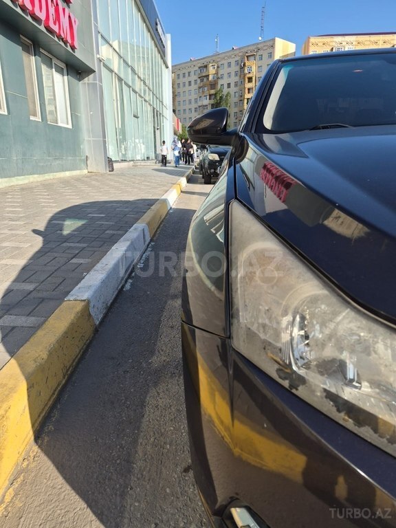 Chevrolet Cruze