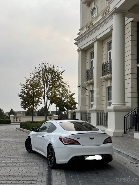 Hyundai Genesis Coupe